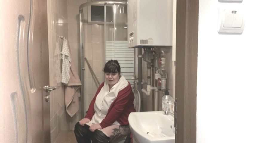 Pee compilation