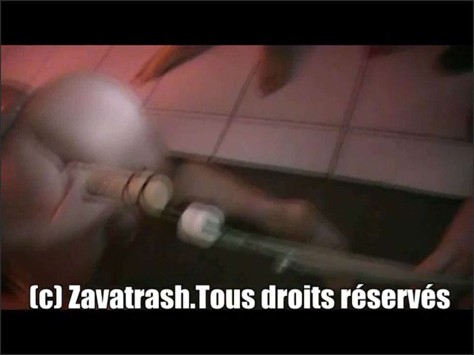 Zavatrash_Amateur_French_X264 (112)