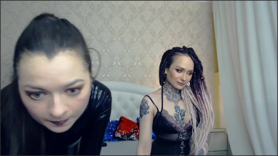 Lily_Miss_Of_The_Dark_June-04-2020_22-52-22