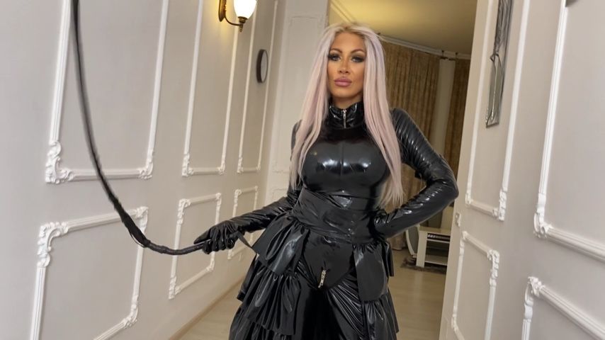 Whipping the paypig