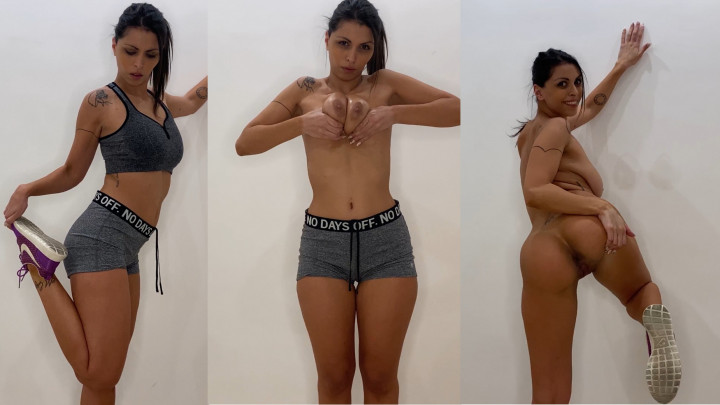 Working out naked - September 23, 2020