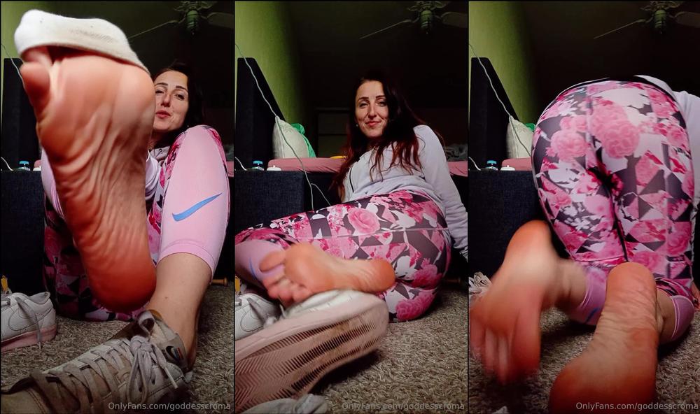 goddesscroma 1117607117 stinky elight 1