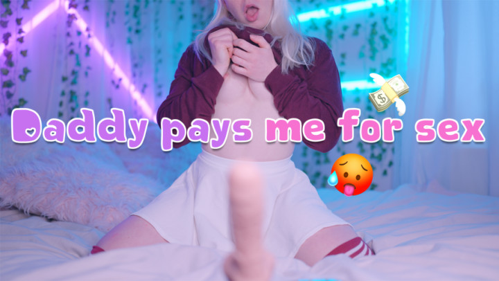cash from dad makes daughter wet
