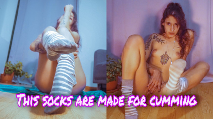 JOI and squirt on socks