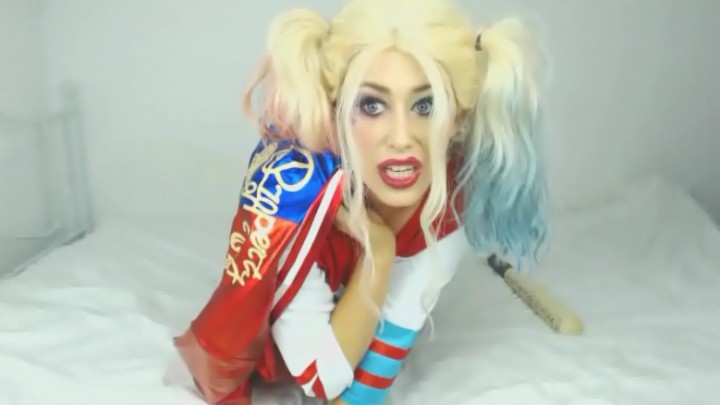 Harley Quinn fucks her baseball bat - June 16, 2017