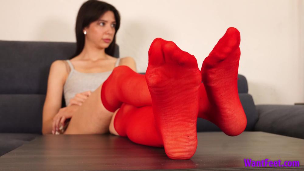 WantFeet - Nylon Dreams - 4K Mp4