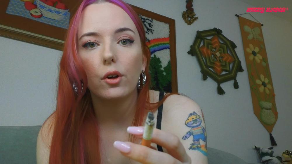 Lizzy Lambs Wonderland - Smoky Domination: POV Human Ashtray Experience