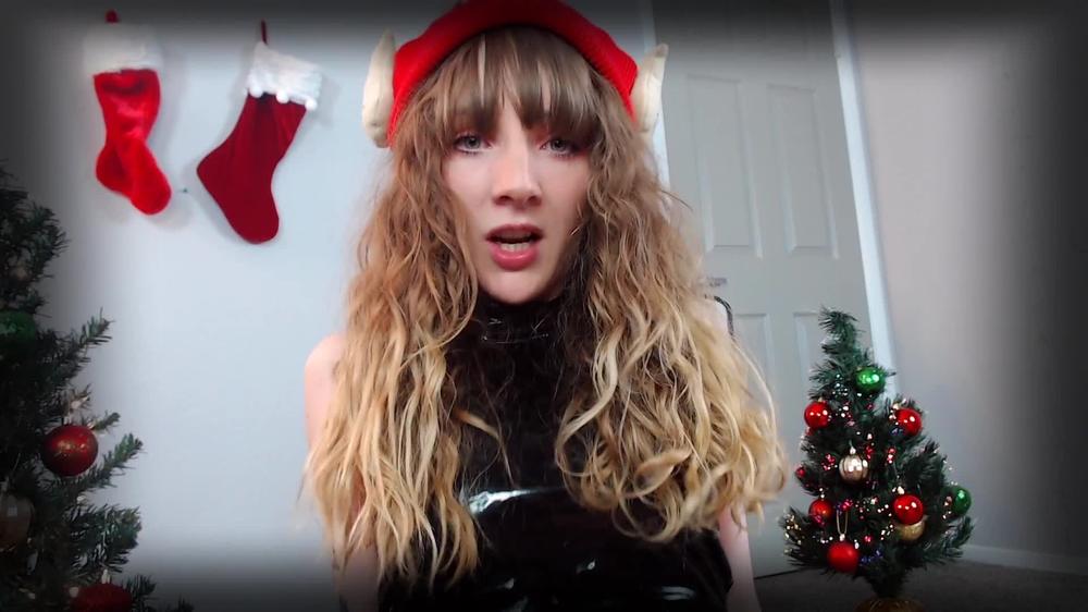 Goddess Kristie - Fifty Shades of Red and Green