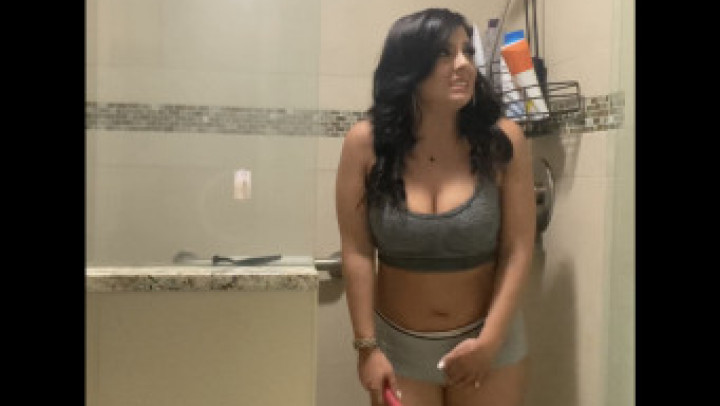 Pee Desperation and Masturbation - August 14, 2023