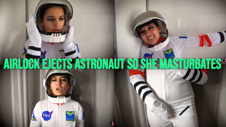 Airlock Ejects Astronaut-She Masturbates