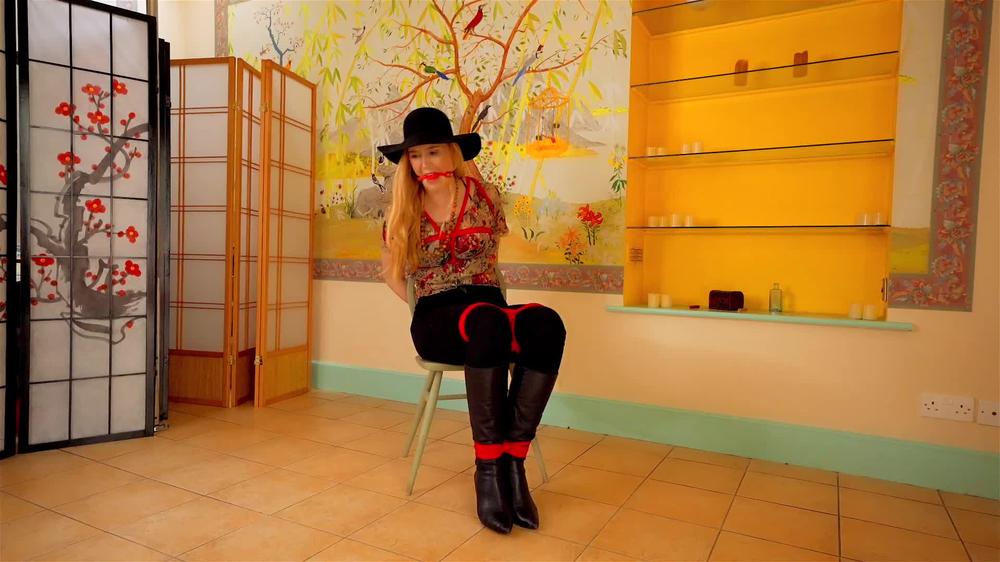 Ariel Anderssen Socialite Held For Ransom