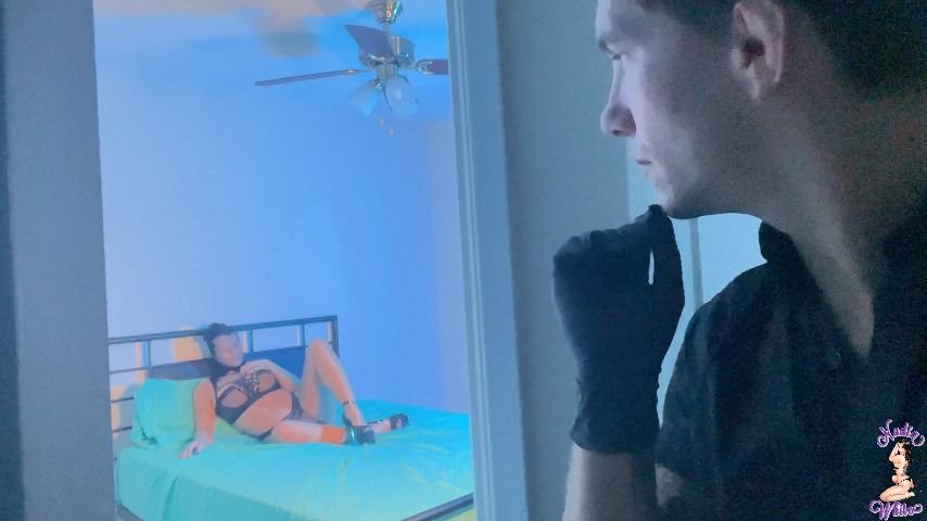Msnadiawhite Kinky Intruder