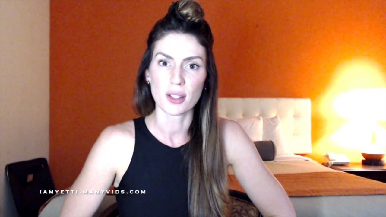 HOT WIFE HITS ROCK BOTTOM