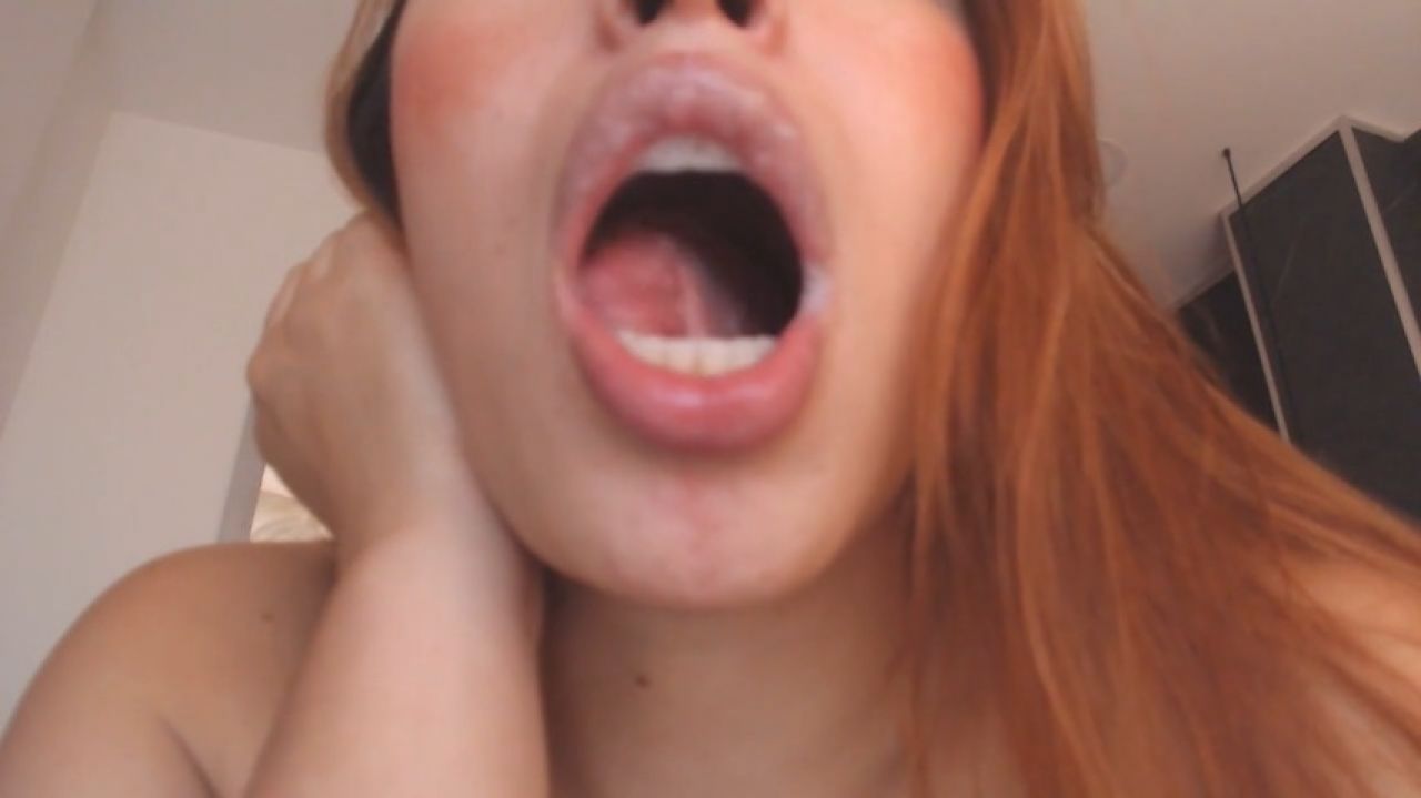 Throat-Pounding Bliss - Blissfully pounding her own throat
