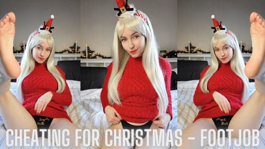 Cheating For Christmas - Footjob - December 09, 2022