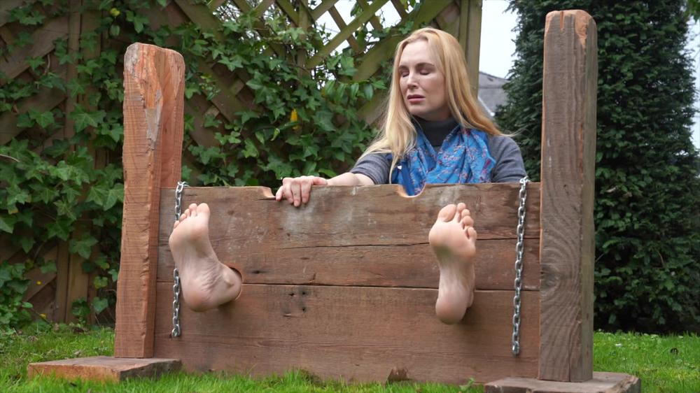 Ariel Anderssen Public Humiliation In The Stocks