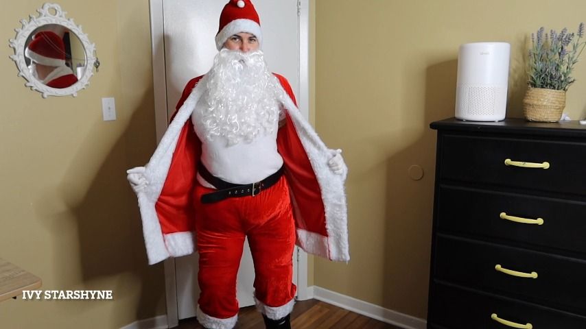 Santa's Special Present - Sep 4, 2022