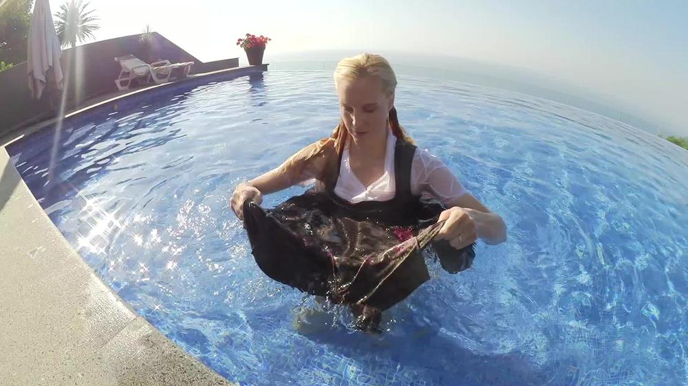 Ariel Anderssen The Sound Of Splashing