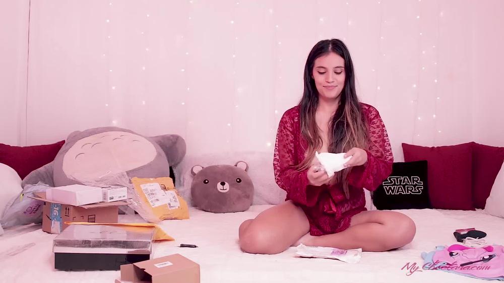 Unboxing 2