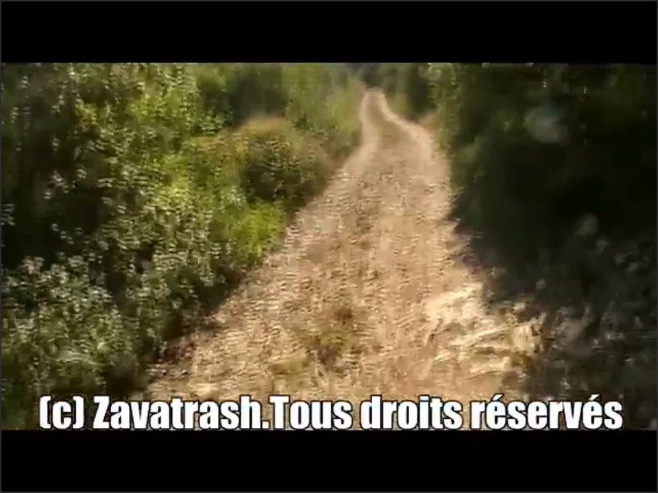 Zavatrash_Amateur_French_X264 (83)