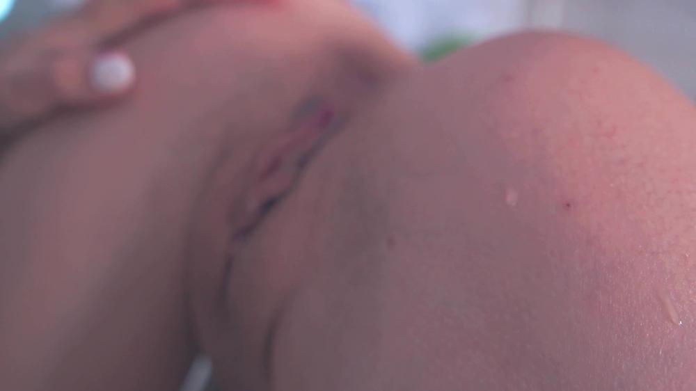 Blonde Margo Makes A Squirt In Own Mouth