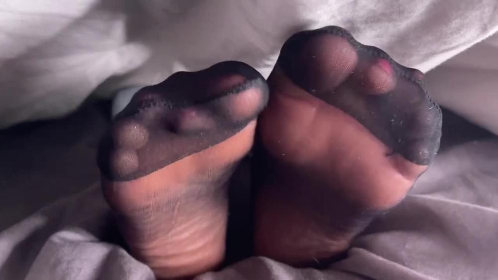 Black Nylon Removal Under The Covers