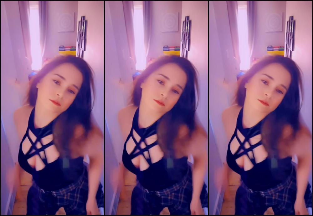 Caityfoxx Pov I M Your Goth Girlfriend
