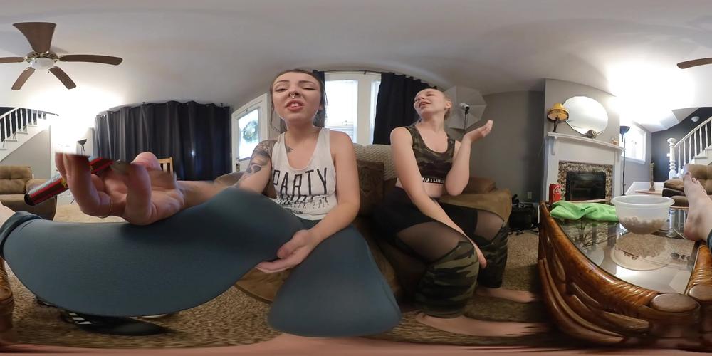 Southern Giantess - Little Gets Busted!