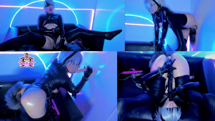 2B Gantz:Fox Tail Plug, Spanking & DP