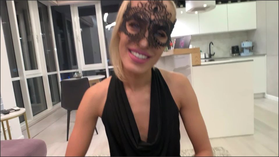 Throat Goat Tinder Date Appears To Be A Pornstar Id1851340