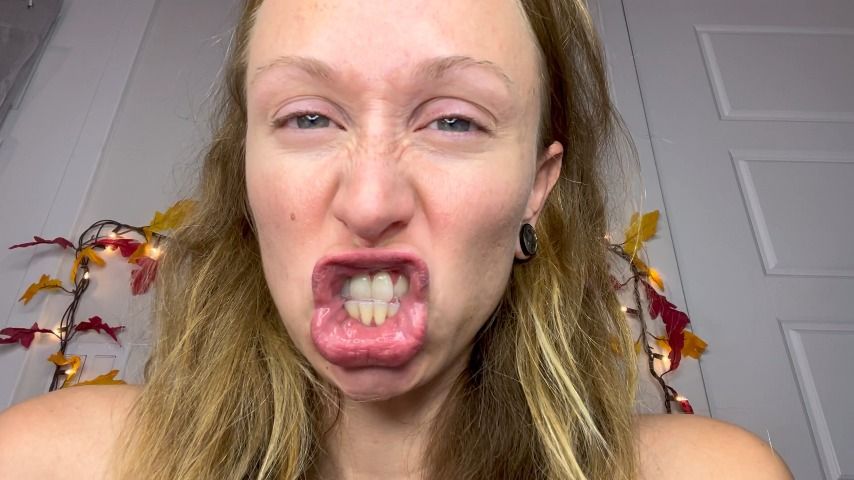 Silly Face Alien - Nov 21, 2021