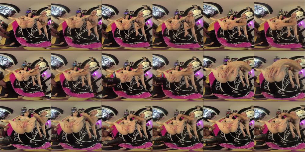 VR 3D PRT 1 of 3 Kaitlyn's teaser vids