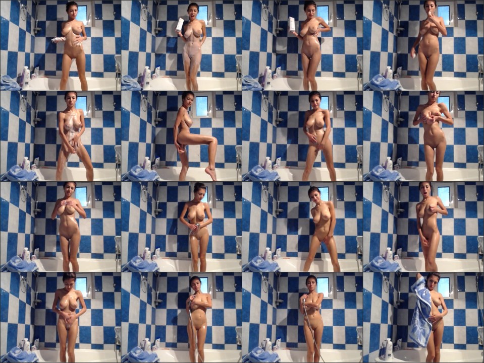 Sweetboobs Ride Dildo Shower