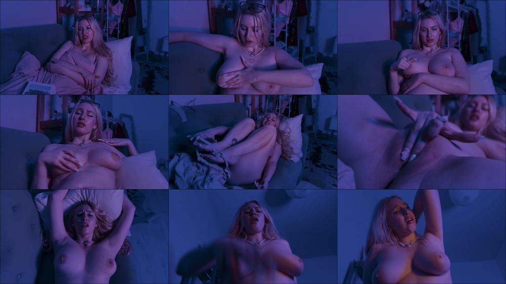 Late Night Fuck With Your Mommy
