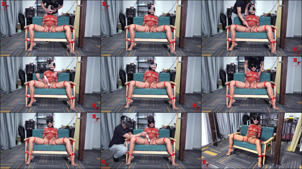 Humiliatied In Bondage Dominated By EX