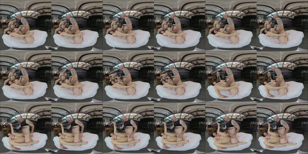 VR 3D 1 MIN Preview Camila's Dungeon GB