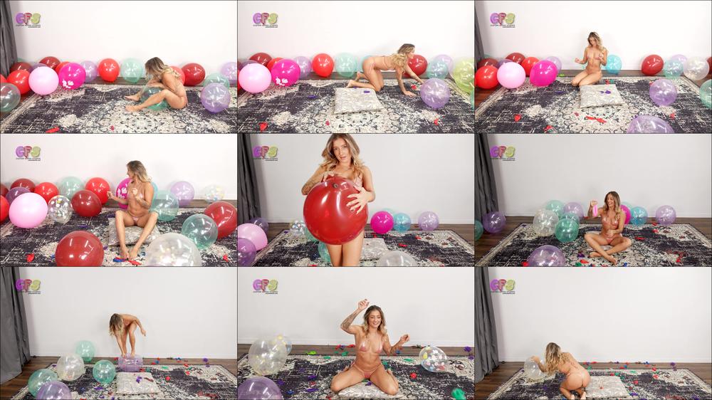 Chelsea Nail/Sit Pops Soapy Balloons