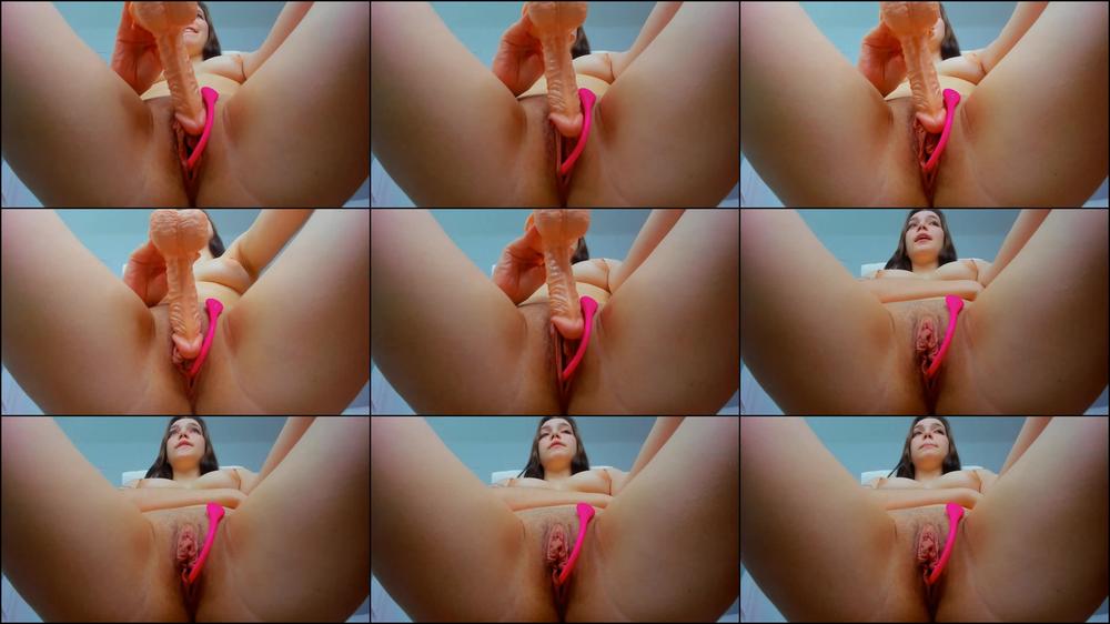 Pussy teasing dildo