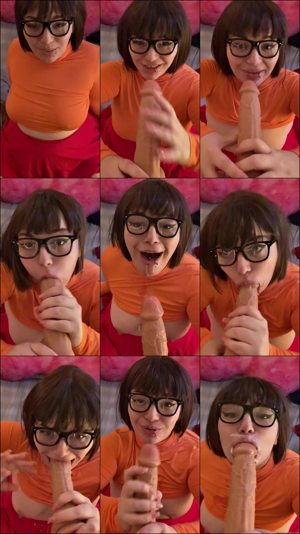 Velmas a Secret Cum Slut