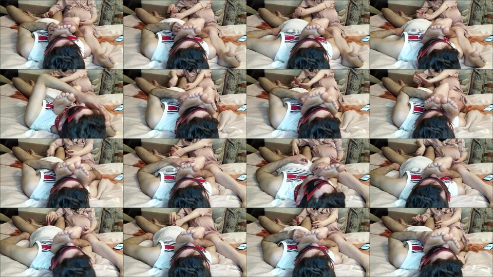 Annamanyvids Lingam Massage And Smell Of Her Feet