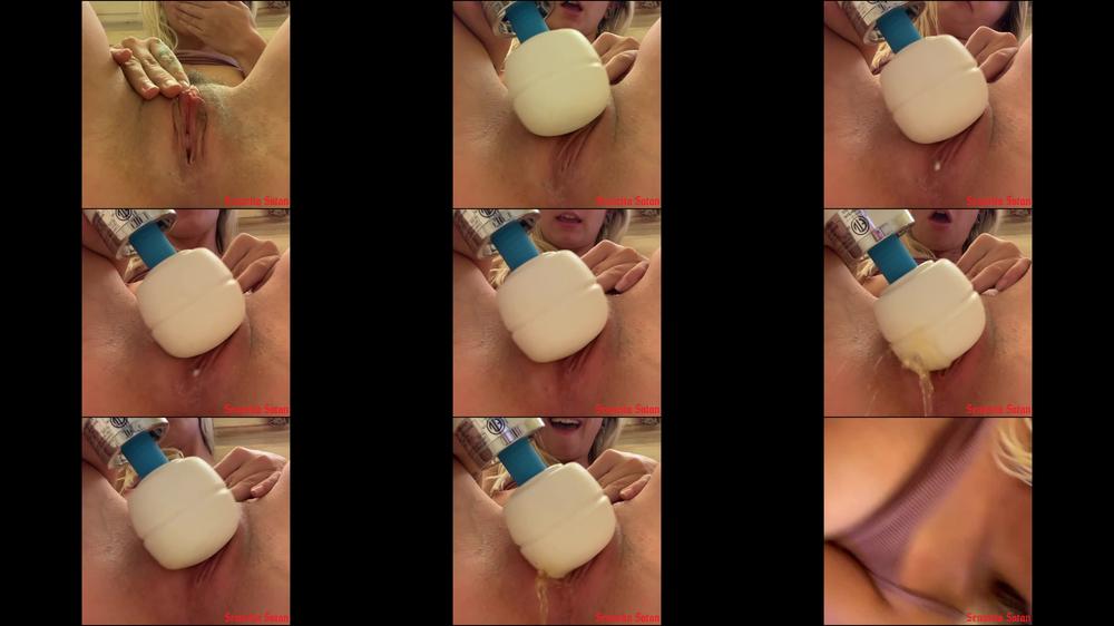 Senorita Satan Close Up Masturbation