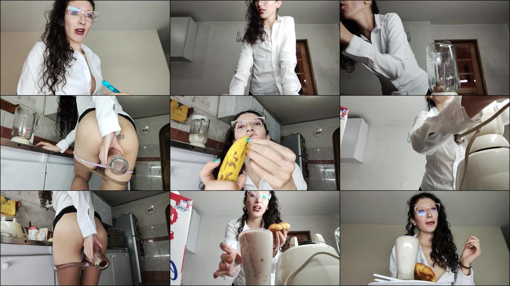 ROLEPLAY THE WAITRESS WANTS TO TAKE REVENGE ON HER CUSTOMER