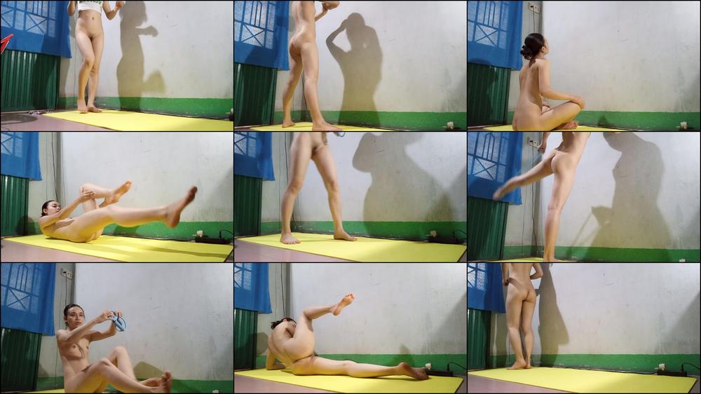Naked Workout Sexy Brunette Teen