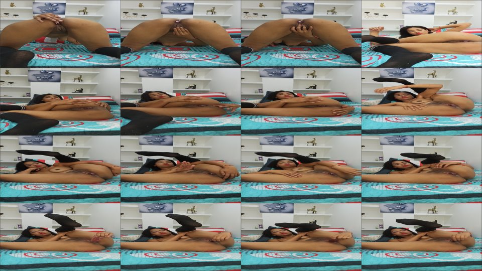 Xamy 97 Stroking My Beautiful Butt