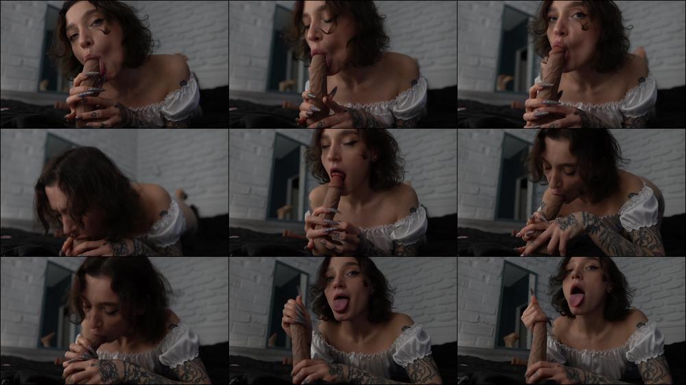 I use my mouth to show you my skills