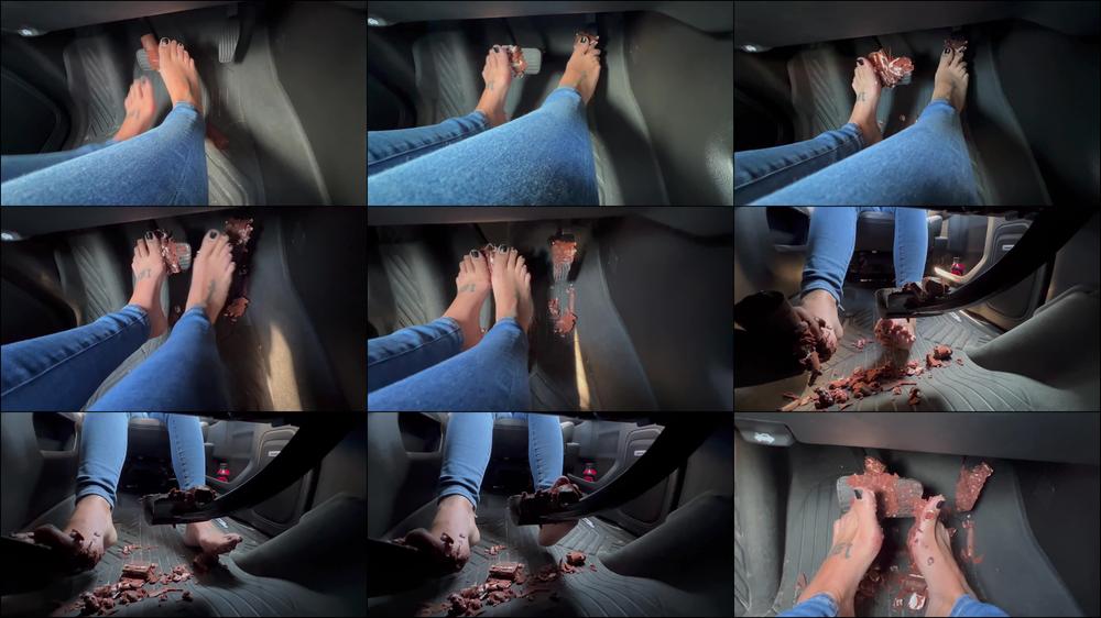 Messy Pedal Pumping 4