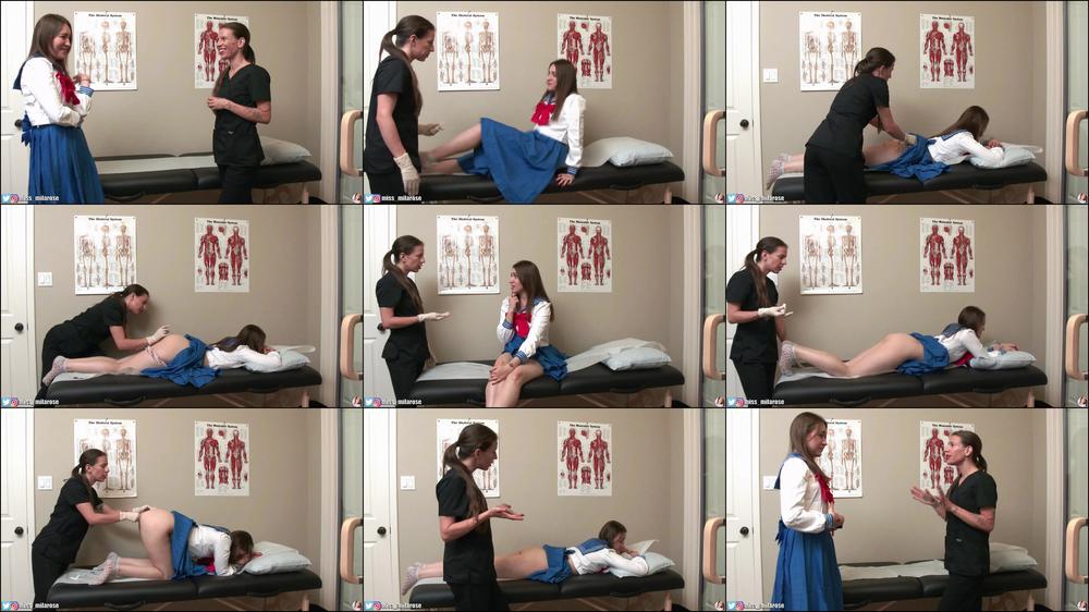 Nurse Administers Vaccine