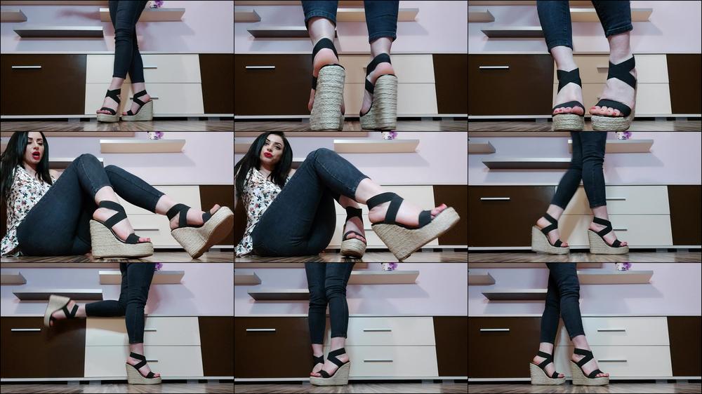 Edging for new wedge sandals - April 17, 2021