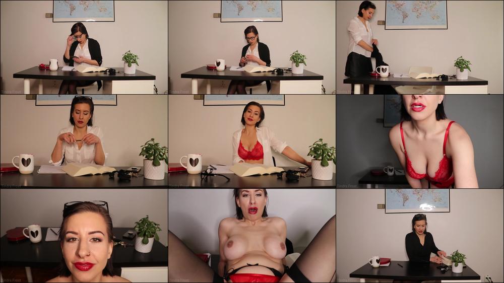 Tindrafrost - Seduced By Teacher On Valentine'S Day - Manyvi