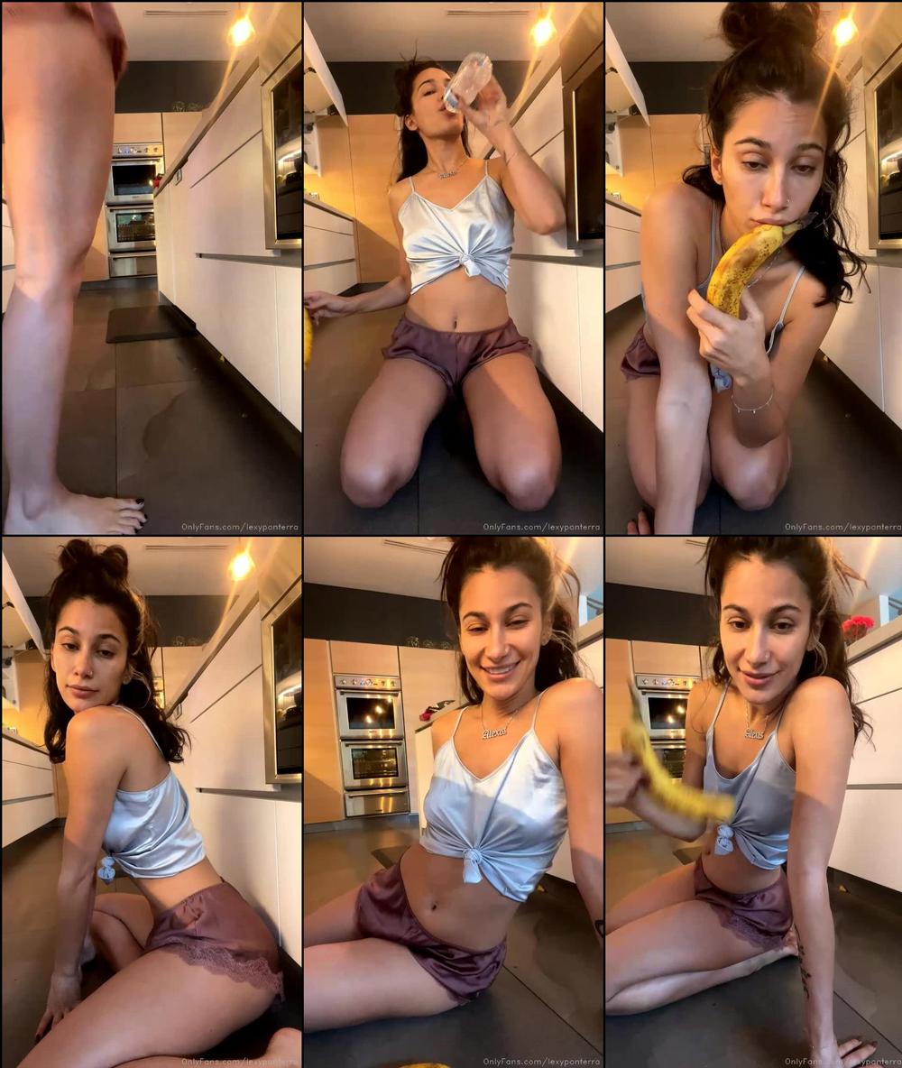 lexypanterra 18 11 2021 2277533181 me and this are about to makeout www onlyfans com lexythebaddie